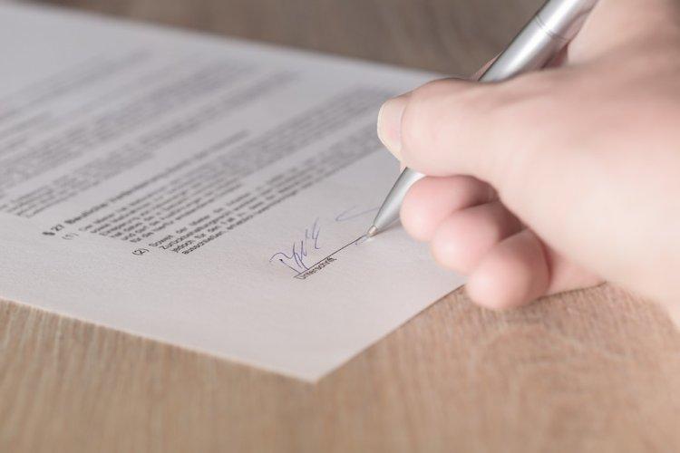Can a buyer terminate a property purchase agreement in case of losing his job ?