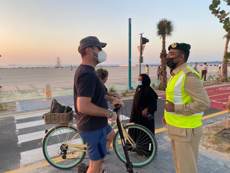Dubai Police Campaign Raises Awareness on Safety of Bicycles & e-Scooter Safety