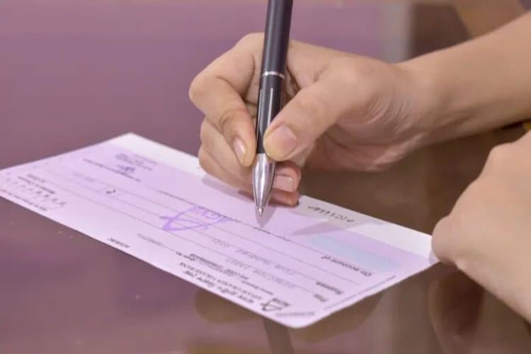 Decriminalisation Of Bounced Cheques  In UAE