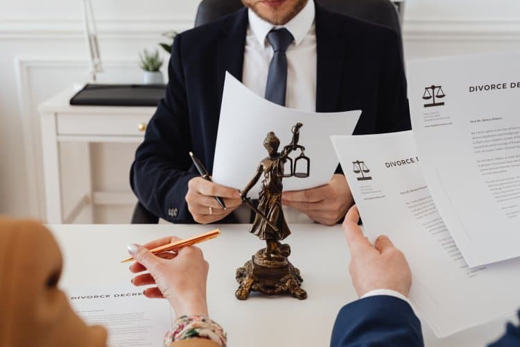 Can a Wife Demand Spousal Maintenance If She is Working?