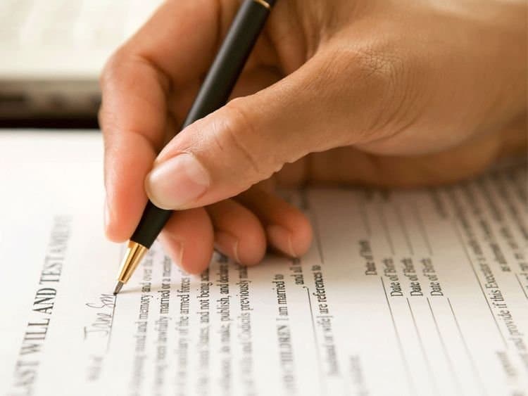 How to register a will in UAE as an expat?