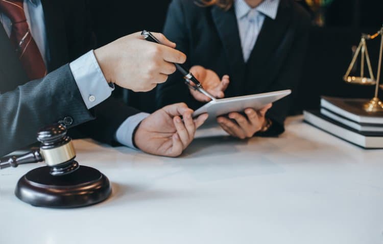 4 reasons why communication is important in a Law Firm