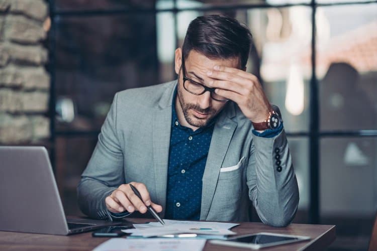 How Does Filing for Bankruptcy Benefit Failing Businesses?