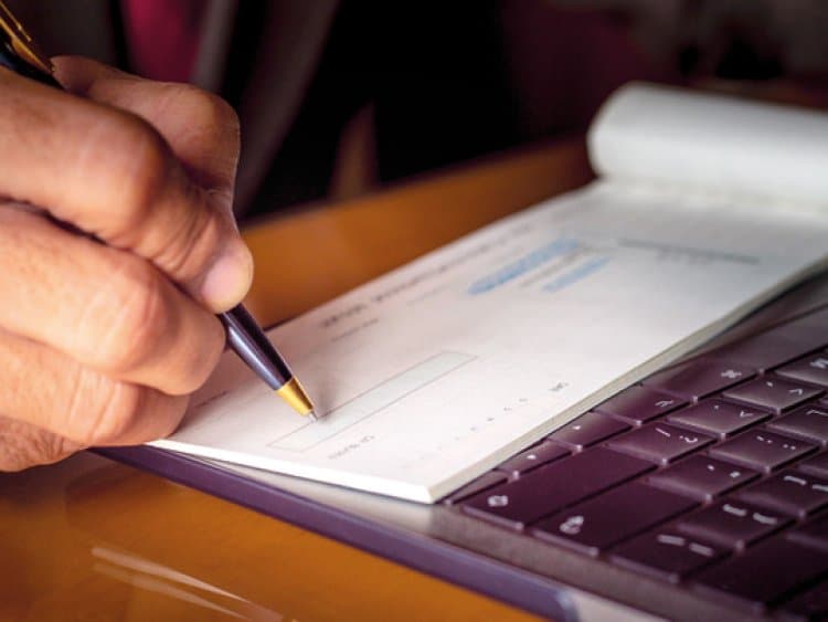 The Role of Lawyers in Cheque Bounce Cases in Dubai