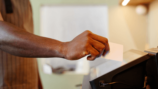 Kuwait: New Official Decree Suspends Elections Law of 2023