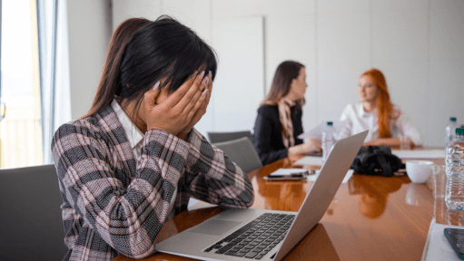 What Should You Do if You are a Victim of Cyberbullying, Online Harassment in the UAE?