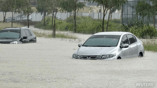 Navigating the Deluge: How Motorists Can Manage Rain-Related Insurance Claims?