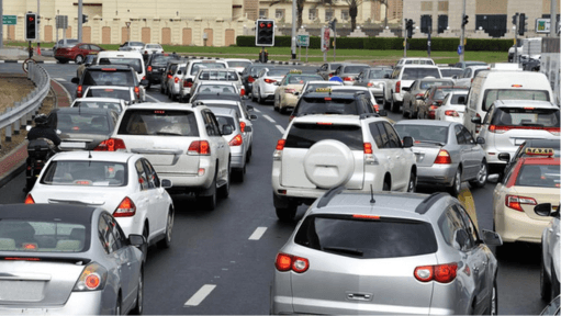 Abu Dhabi Police Deny Rumors of a 50% Discount on Traffic Fines, Clarifying Official Schemes