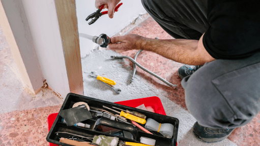 Who Covers Repair Costs in a Rental Property? Exploring Tenant Rights in the Emirates