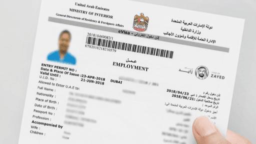 UAE Reduces Processing Time for Residency Visas, Work Permits from 1 Month to 5 Days