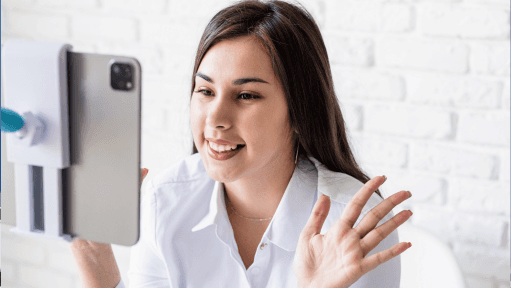 Now You Can File Labour Complaints Through MoHRE's Newly-Launched Video Call Service