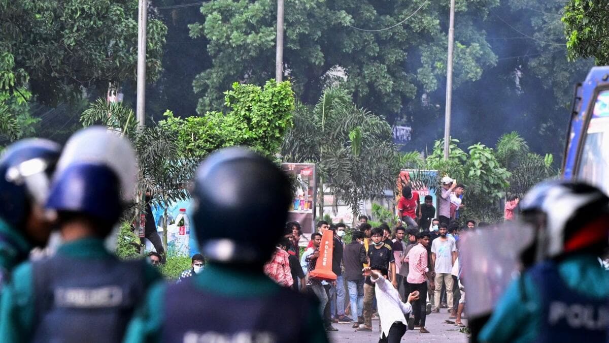 Bangladeshis' Protests & Riots Against Home Government a Violation of Strict UAE Laws