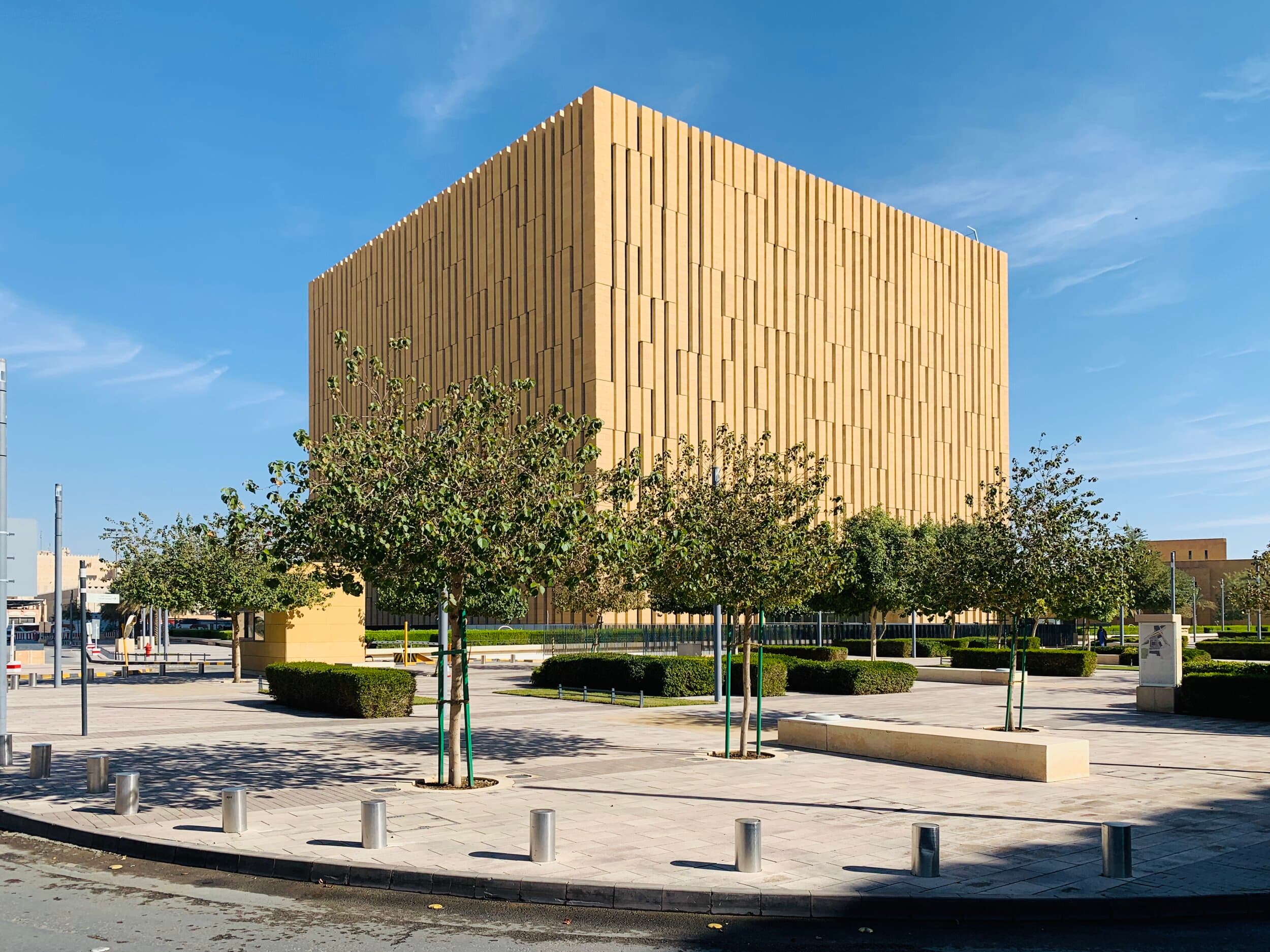 Saudi Sentenced to 5 Years, Fined SR300,000 for SR12 Million in Bounced Cheques