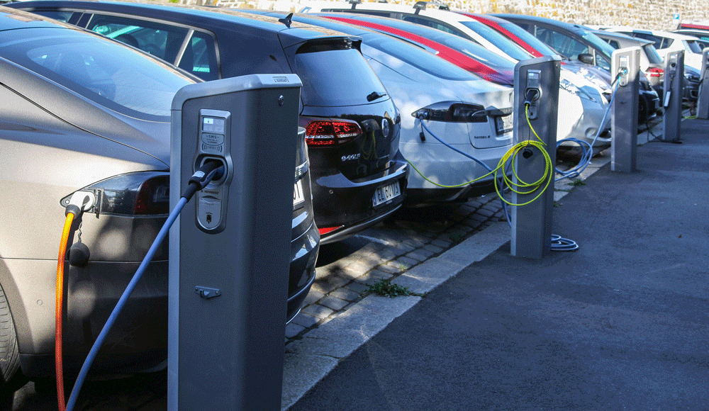 UAE Cabinet Announces New Unified Charging Fees Structure for Electric Vehicles