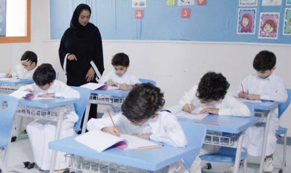 Saudi Arabia Enforces 10-Year Prison Term, SR1 Million Fine for Assaulting Teachers
