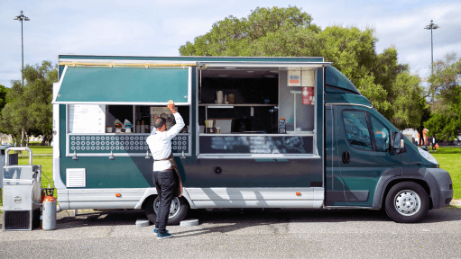 Starting a Food Truck Business in the UAE: A Guide to Permits and Regulations
