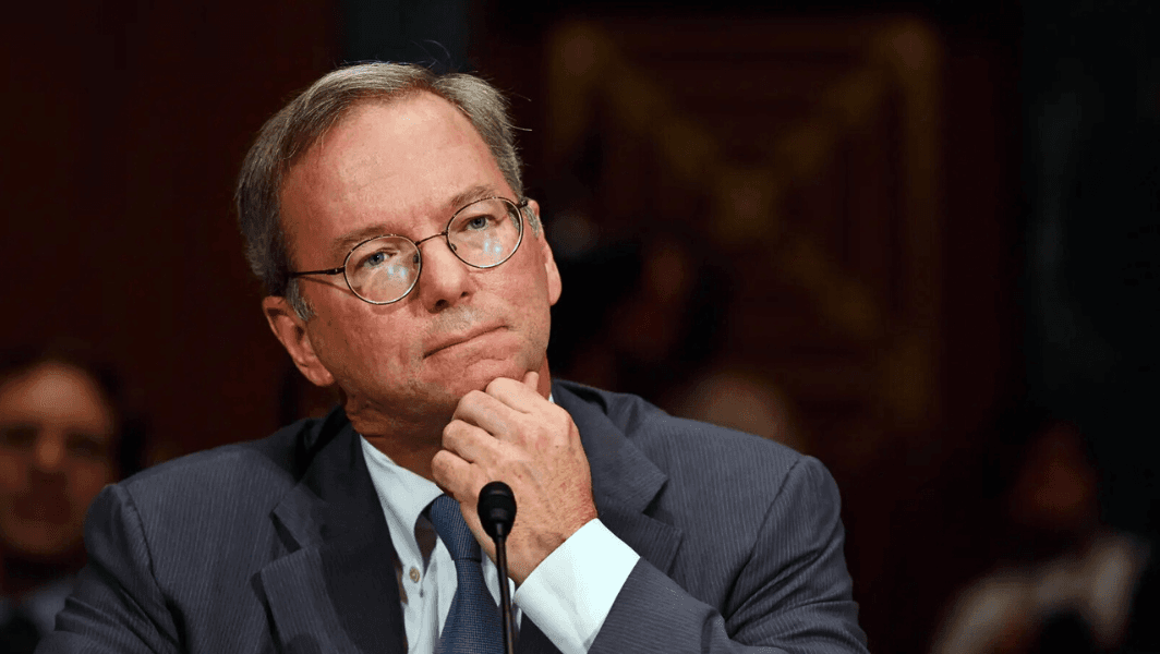 Ex-Google CEO Warns of AI Threats