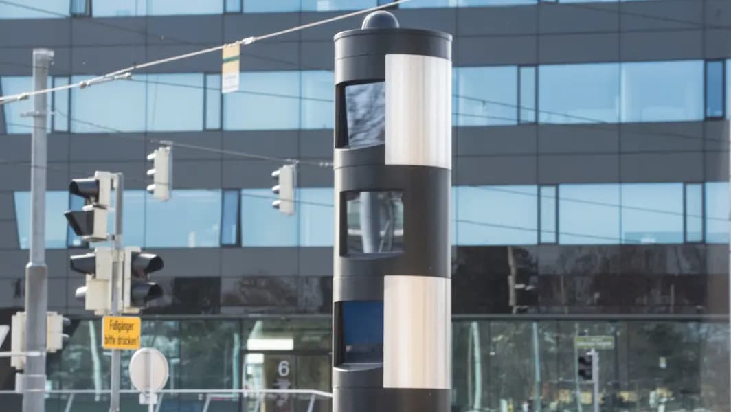 Dubai Police Unveil AI-Powered Radar System to Detect Traffic Violations