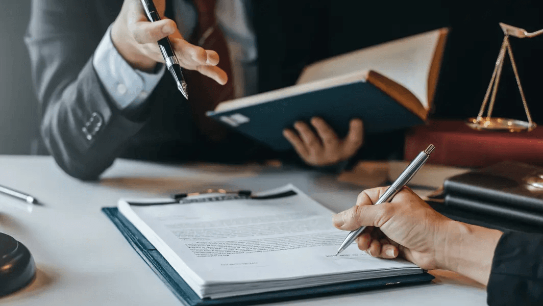 UAE Introduces New Regulations to Enhance Legal Profession and Consultancy