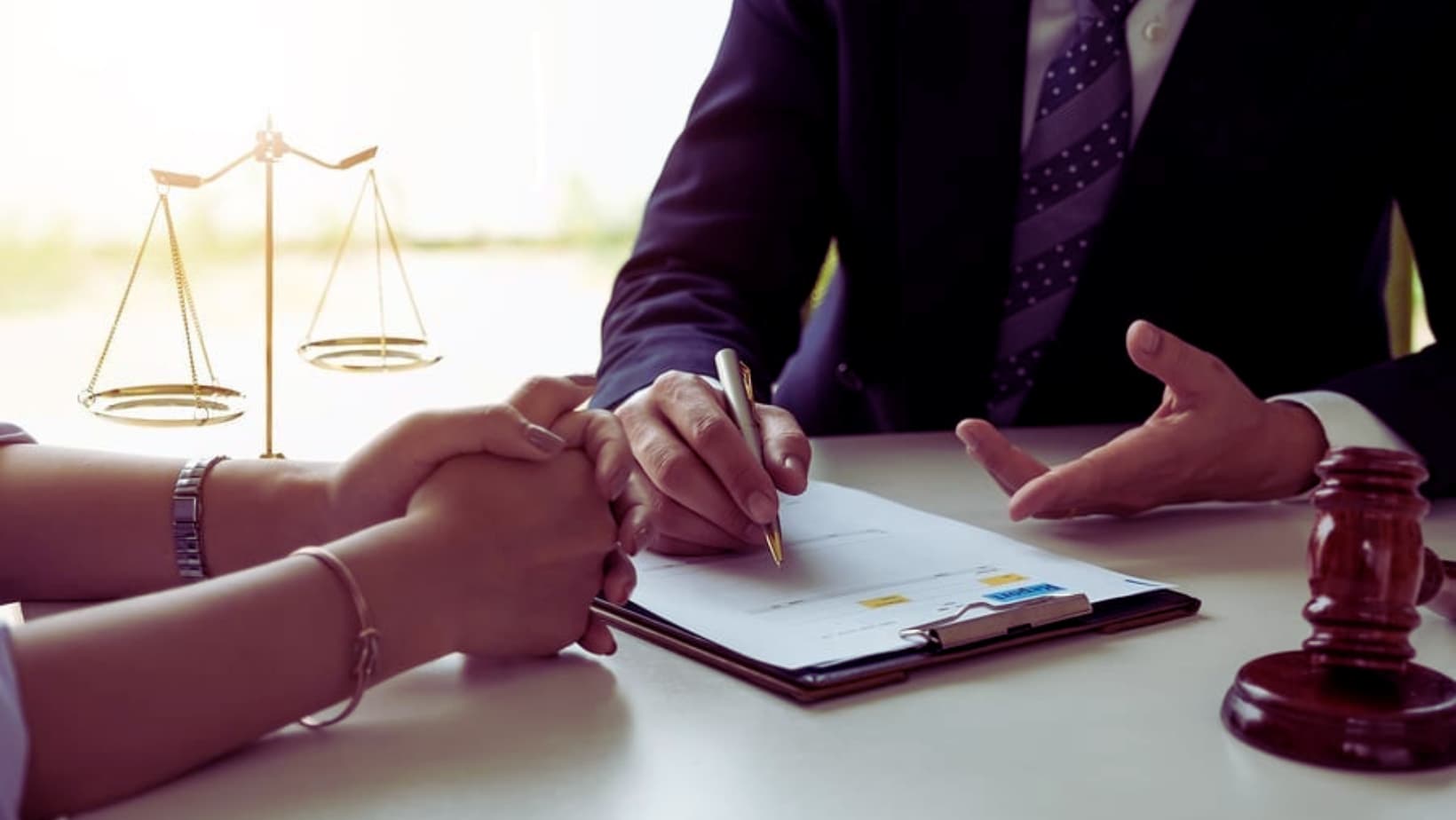 Experienced Insurance Lawyers: Protecting Clients in a Complex Legal Landscape