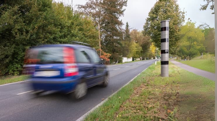 Over 1,000 UAE Drivers Fled from Police in 2024