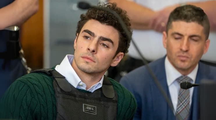 Mangione Pleads Not Guilty in CEO Murder Case as Federal Trial Looms