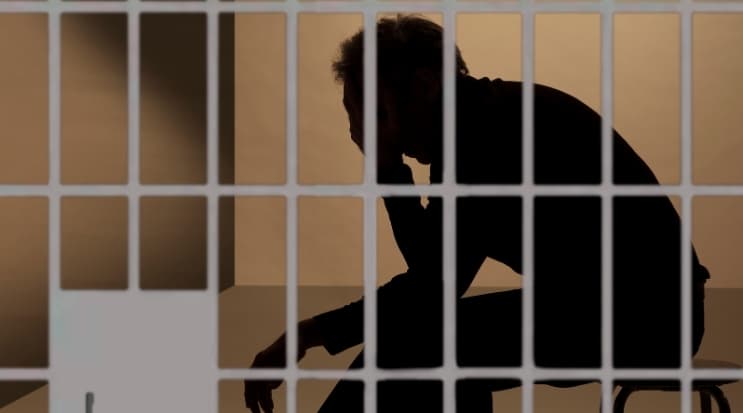 Omani Man Jailed for Faking Eviction Video to Mislead Public on Social Media