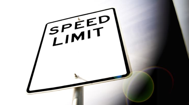 Abu Dhabi Lowers Speed Limits on Two Major Highways