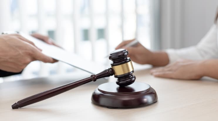 Tax Authorities Defy Insolvency Law, Burdening Resolved Companies with New Demands