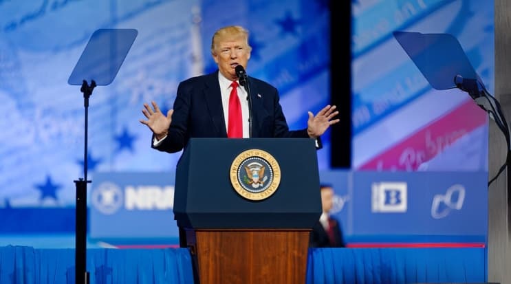 Donald Trump Repeals IRS Crypto Broker Rule, Signaling Pro-Blockchain Shift