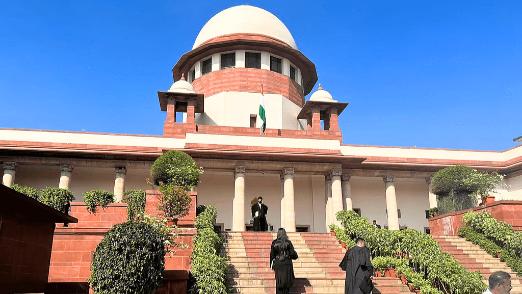 Supreme Court Upholds 7-Year Suspension of Lawyer for Crashing Car into Complainant's Hotel