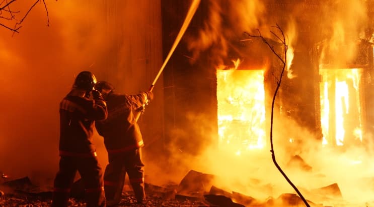 Gas Leak Triggers Fire in Dubai’s Al Barsha Residential Tower, Raises Questions Over Safety Compliance
