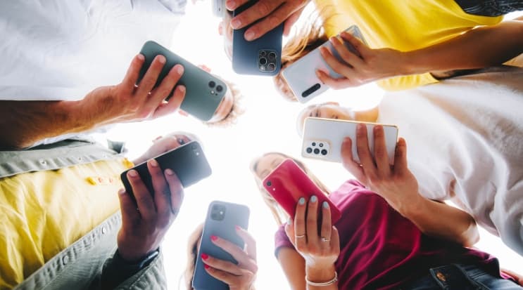Introduction: The Rise of Teen Influence in the Social Media Era