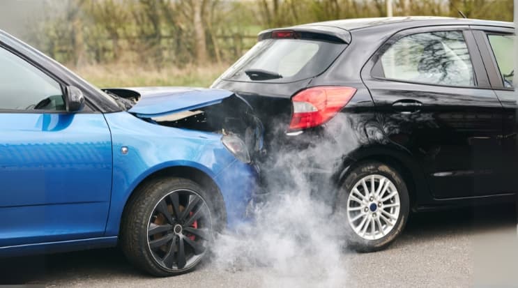 Abu Dhabi Police Urges Drivers to Move Vehicles After Minor Accidents to Avoid Dh1,000 Fine