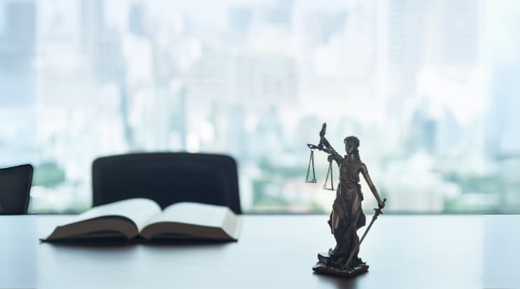 Need a Lawyer? A Complete Guide to Finding and Hiring the Right Legal Expert for Your Case