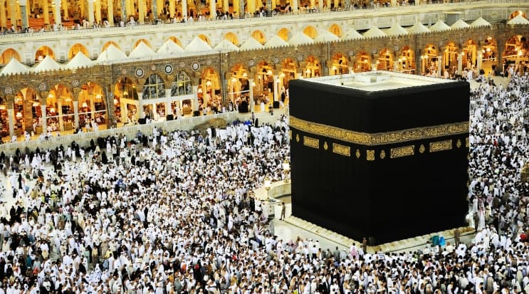 Saudi Arabia Grants 10–15 Days Paid Hajj Leave for First-Time Private Sector Pilgrims