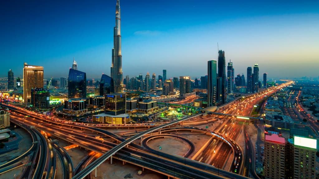 Dubai Enacts Landmark Law to Regulate Contracting Sector