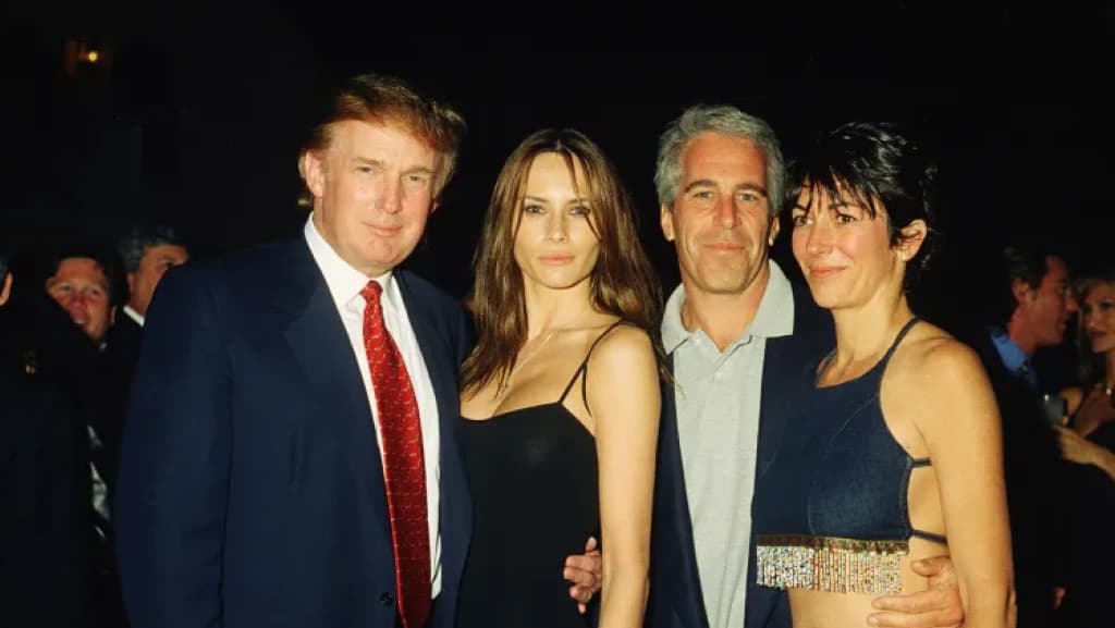 Trump Sues Wall Street Journal for $10 Billion Over Epstein Letter Story
