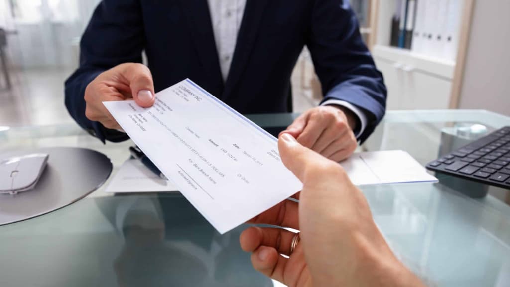 UAE Reforms Cheque Laws: Bounced Payments Can Now Be Fast-Tracked Through Civil Courts