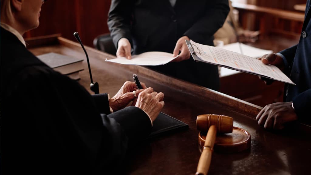 Court Orders Employee to Repay Dh437,000 After Embezzlement Conviction