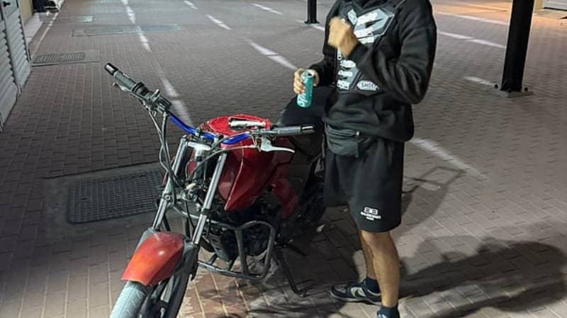 Dubai Police Nab Motorcyclist Performing Dangerous Stunts Without Number Plate