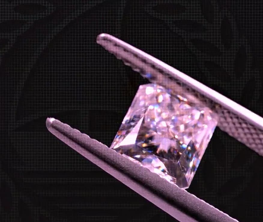 Dubai Police Thwart Dh91.8m Pink Diamond Heist Within 8 Hours; 3 Held