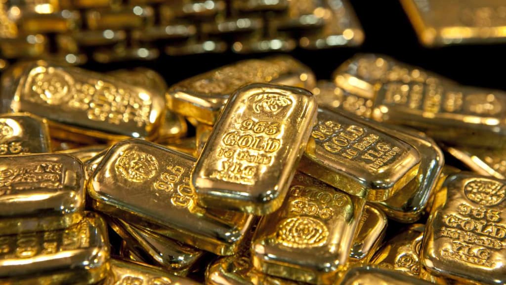 All That Glitters Is Governed: Global Rules, Gold Trade and the Legal Framework