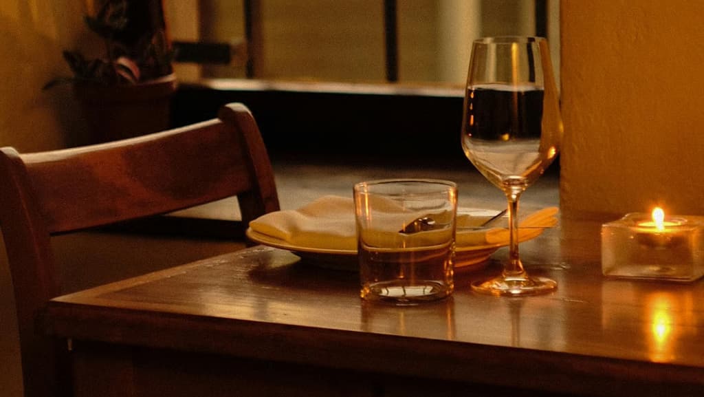 Dinner Date Ends in Jail: Man Steals Woman’s Phone in Dubai Marina