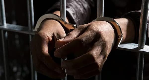 UAE Extradites Two Men Wanted in Sweden for Illegal Arms Trafficking