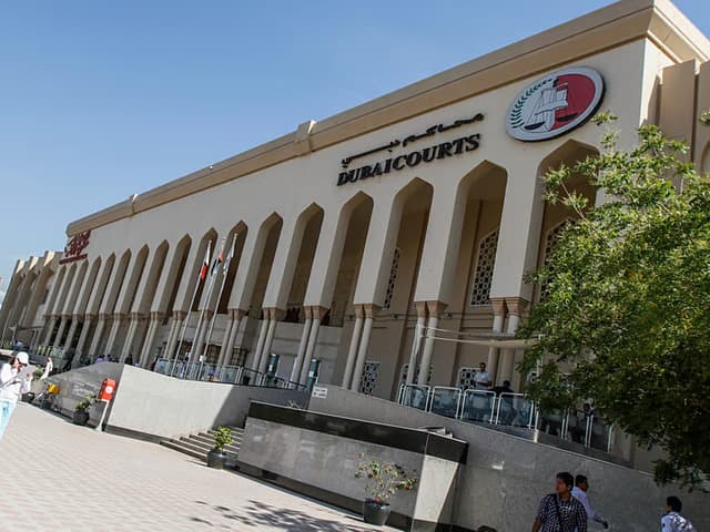 Dubai Court Clears Lab Manager of Dhs2.4 Million Embezzlement Charges