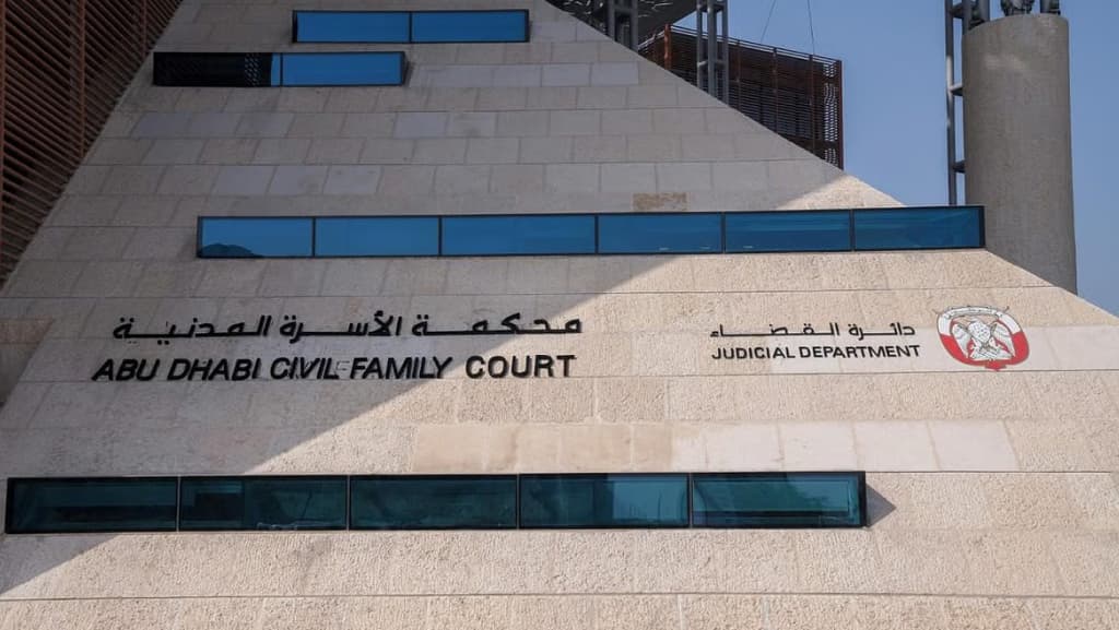 Abu Dhabi Civil Court Orders Man to Repay Dh4,309 in Mobile Recharge Fraud