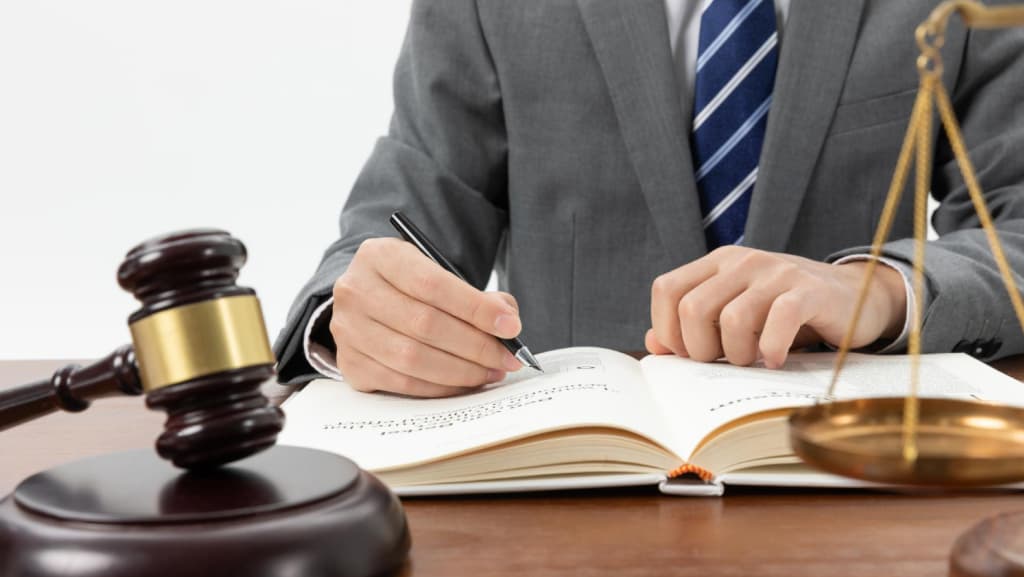 Dubai Woman Jailed, Fined for Aiding Job Scam that Defrauded Victim of Dh10,000