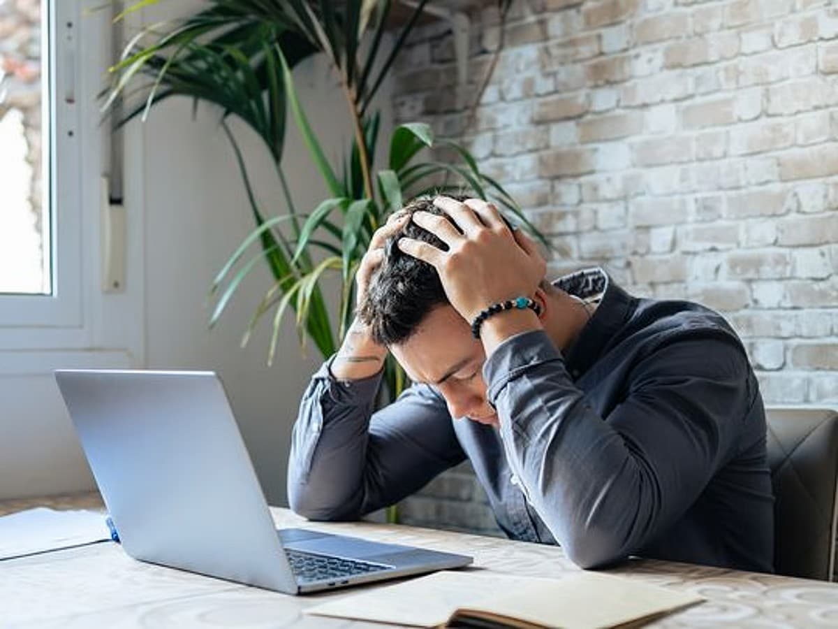Man Ordered to Pay Dh12,000 for Deceiving Victim with Fake Job Offer
