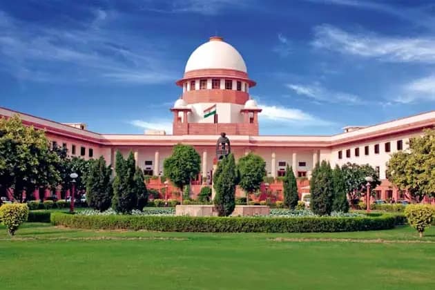 India’s SC Mandates 30% Women’s Representation in State Bar Councils
